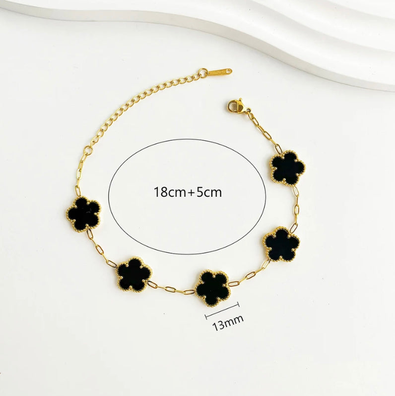 STAINLESS STEEL SHELL PENDANT BRACELET  