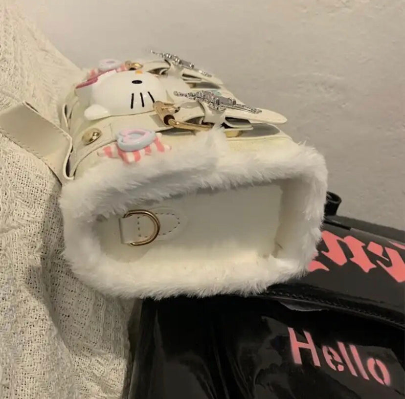 SANRIO HELLO KITTY HANDBAG 