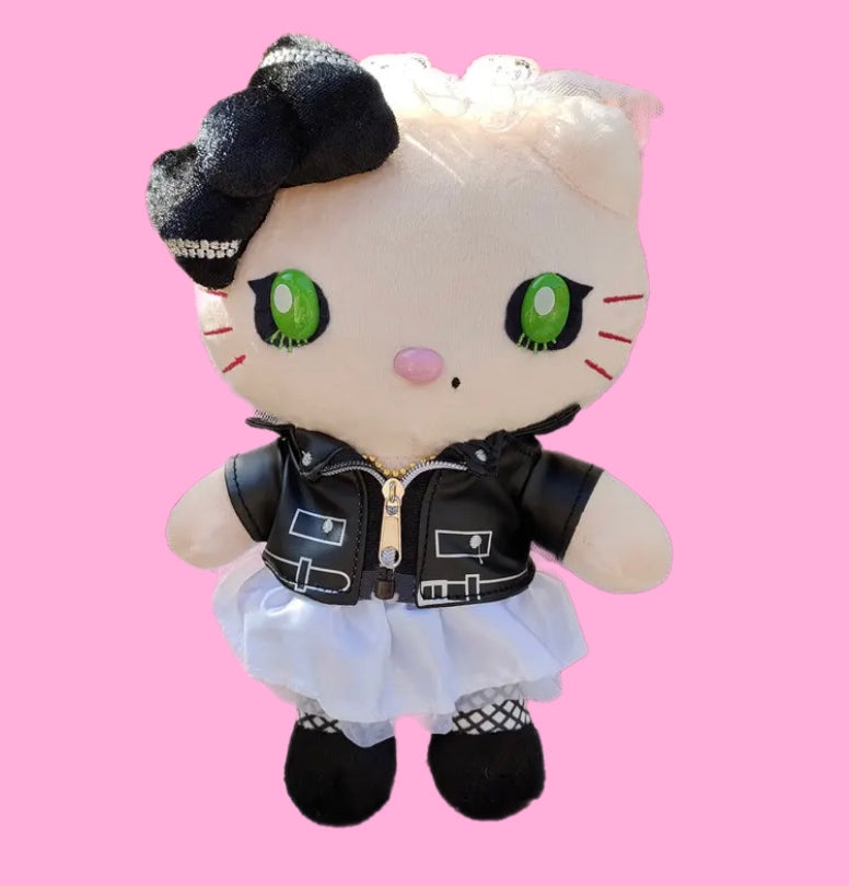 SANRIO STUFFED HELLO KITTY X CHUCKY & TIFANNY PLUSHY 